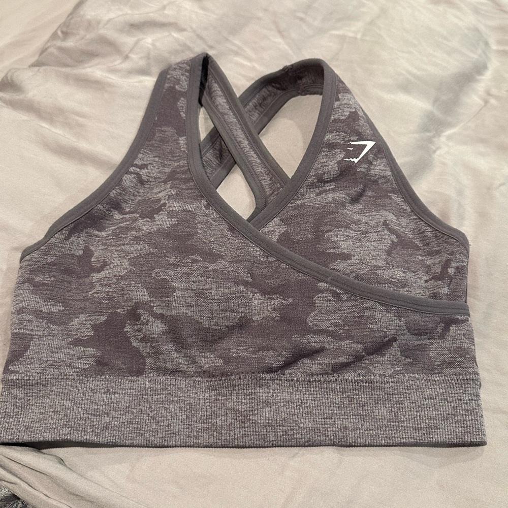 Gymshark sports bra purple camo